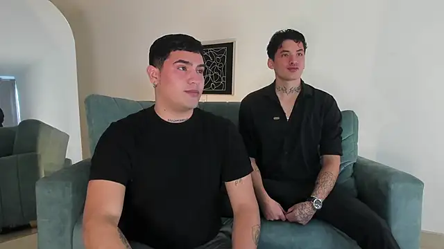 Snapshot of MatheoVelez chatting on February 25, 2025, 1:39 pm MatheoVelez online show from February 25, 2025, 1:39 pm