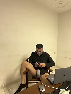 ShaoZian 1 online show from October 20, 2025, 11:43 am