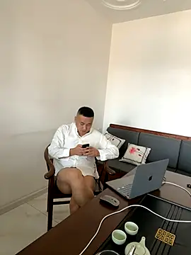 ShaoZian 1 online show from October 24, 2025, 3:47 am