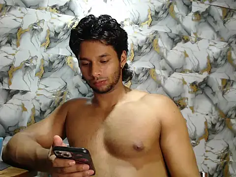 Snapshot of alextonbruno chatting on September 18, 2025, 7:43 am alextonbruno online show from September 18, 2025, 7:43 am