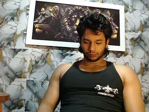Snapshot of alextonbruno chatting on September 23, 2025, 7:39 pm alextonbruno online show from September 23, 2025, 7:39 pm