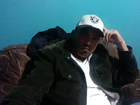 Snapshot of TUMORENO1 chatting on January 23, 2025, 6:28 am TUMORENO1 online show from January 23, 2025, 6:28 am