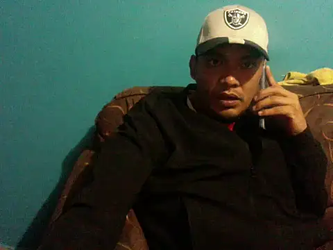 Snapshot of TUMORENO1 chatting on February 5, 2025, 12:31 am TUMORENO1 online show from February 5, 2025, 12:31 am