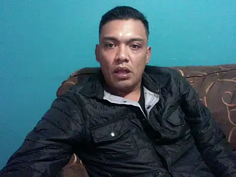 Snapshot of TUMORENO1 chatting on February 13, 2025, 11:47 pm TUMORENO1 online show from February 13, 2025, 11:47 pm