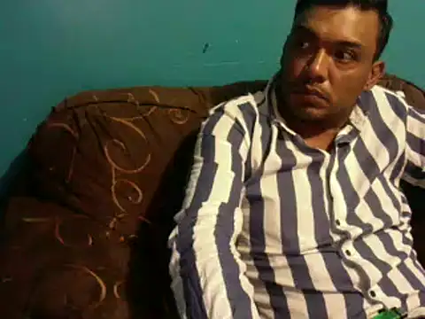 Snapshot of TUMORENO1 chatting on March 12, 2025, 5:35 am TUMORENO1 online show from March 12, 2025, 5:35 am