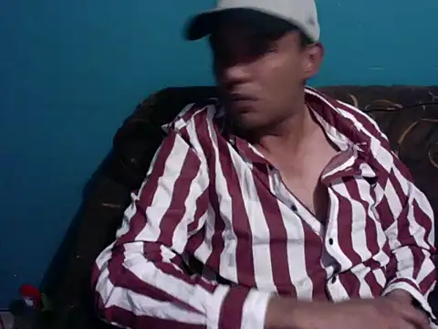 Snapshot of TUMORENO1 chatting on October 23, 2025, 4:34 am TUMORENO1 online show from October 23, 2025, 4:34 am