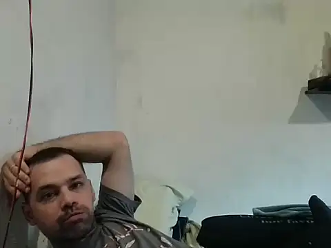 Snapshot of Lolosalvage83 chatting on January 18, 2025, 8:30 pm Lolosalvage83 online show from January 18, 2025, 8:30 pm