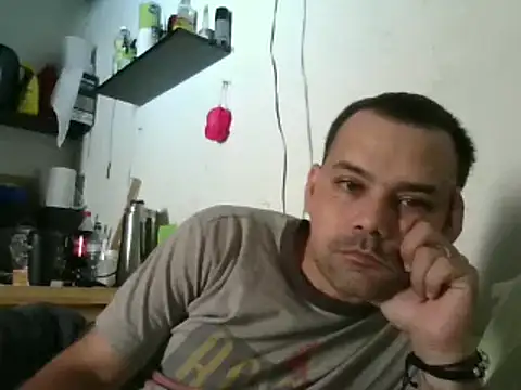 Snapshot of Lolosalvage83 chatting on January 26, 2025, 2:52 pm Lolosalvage83 online show from January 26, 2025, 2:52 pm