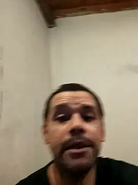 Snapshot of Lolosalvage83 chatting on March 8, 2025, 3:45 pm Lolosalvage83 online show from March 8, 2025, 3:45 pm