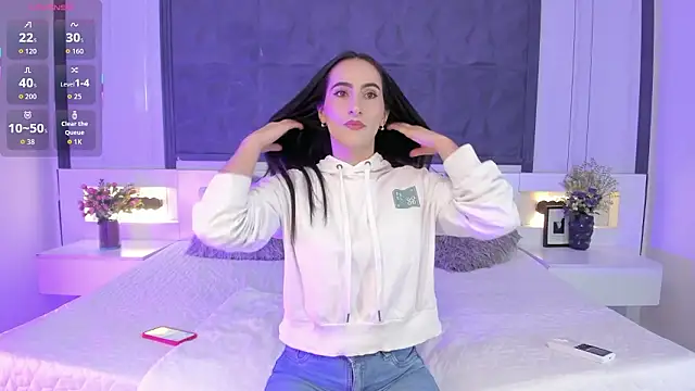 SaraGomez1 online show from February 7, 2026, 1:59 pm