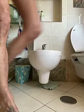 gianluca75gggggggh online show from April 6, 2026, 1:34 pm