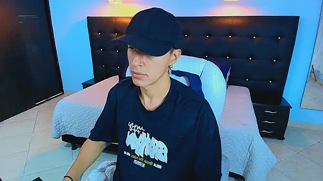 Lobo 17  online show from February 4, 2025, 8:02 am