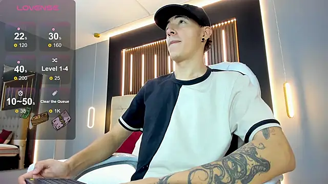 Lobo 17  online show from February 24, 2026, 3:37 am