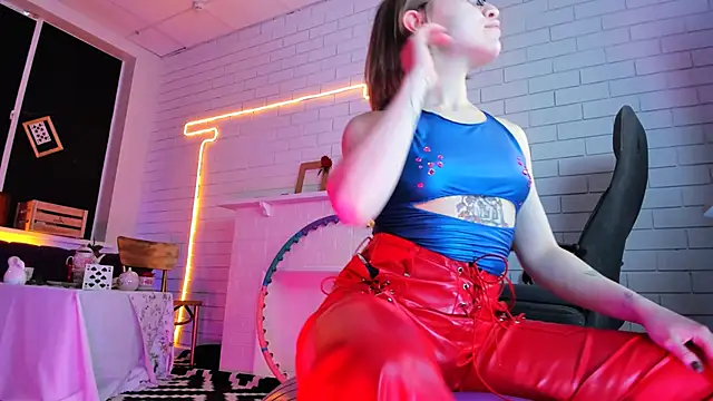 AphexQueen online show from December 28, 2024, 9:19 pm