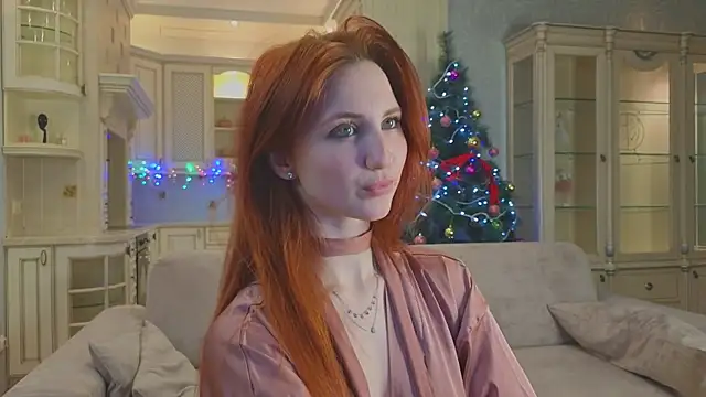 Snapshot of EsmaCrumbley chatting on December 26, 2024, 7:35 am EsmaCrumbley online show from December 26, 2024, 7:35 am