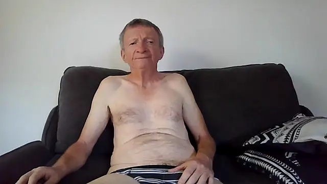 Snapshot of naturiste974 chatting on February 26, 2025, 8:59 am naturiste974 online show from February 26, 2025, 8:59 am
