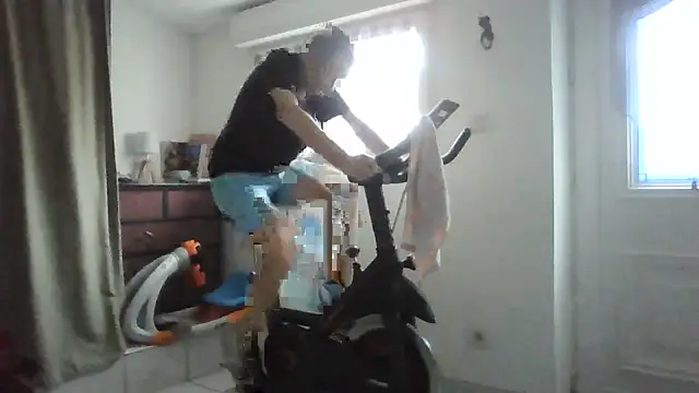 Snapshot of naturiste974 chatting on November 19, 2025, 8:03 am naturiste974 online show from November 19, 2025, 8:03 am