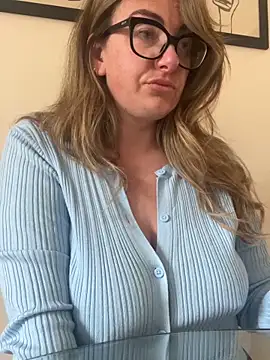 Miss Stassi online show from May 12, 2026, 8:22 am