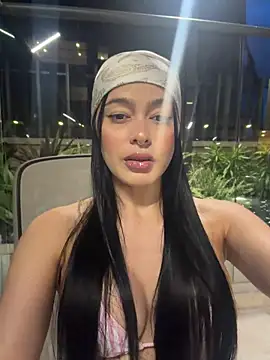 Snapshot of rubyhill_2711 chatting on July 18, 2026, 11:41 pm rubyhill 2711 online show from July 18, 2026, 11:41 pm