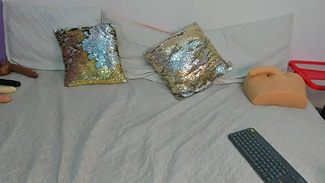 cookplleaser online show from February 10, 2026, 11:47 am