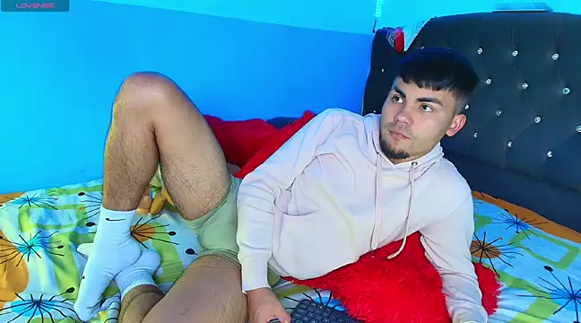 kalivan voinesscu online show from December 9, 2024, 5:29 am