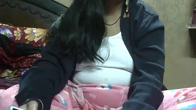 Tameesh sexy mistress online show from February 8, 2025, 3:42 pm
