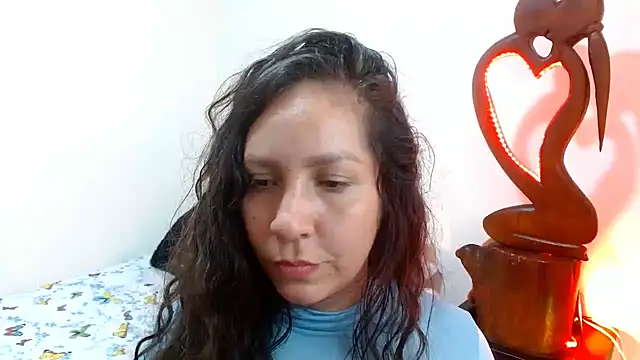 naihroby online show from January 2, 2025, 5:35 am