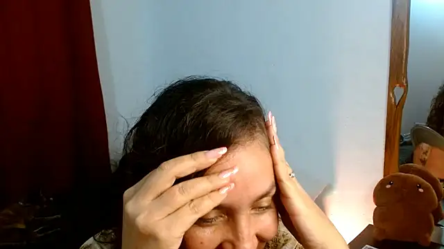 naihroby online show from February 27, 2025, 7:44 am