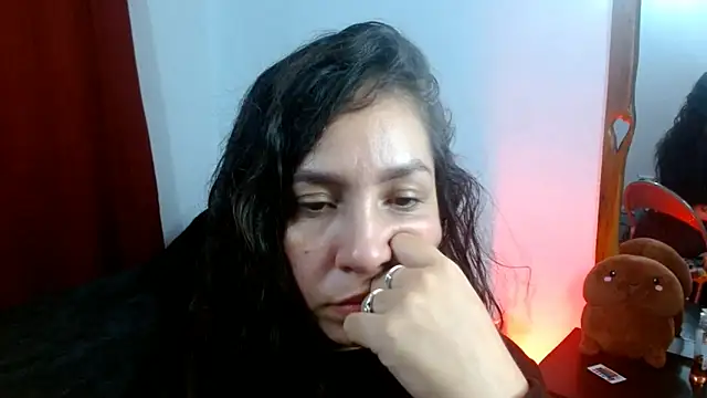 naihroby online show from March 7, 2025, 4:13 am