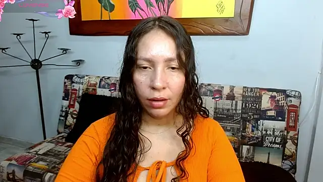 naihroby online show from October 2, 2025, 1:12 am