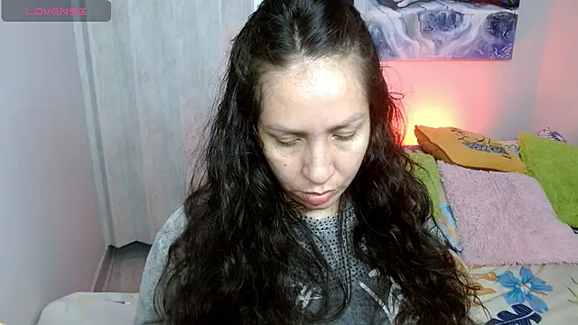 naihroby online show from October 13, 2025, 4:56 am