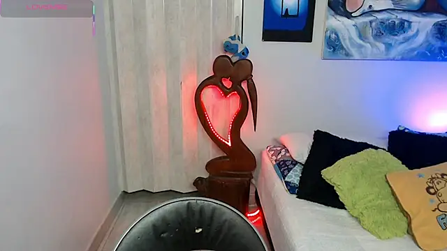 naihroby online show from March 22, 2026, 3:10 am