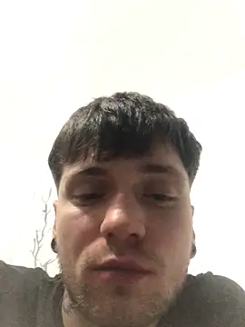 Skuty24 online show from November 23, 2025, 4:51 pm