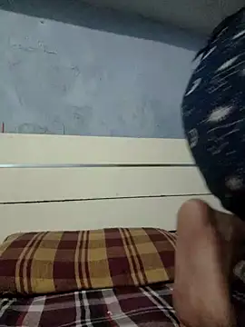 Snapshot of Priya_Strip chatting on December 7, 2024, 4:31 am Priya Strip online show from December 7, 2024, 4:31 am