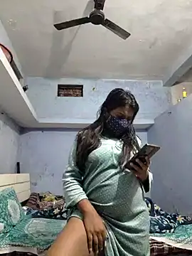 Snapshot of Priya_Strip chatting on January 10, 2025, 7:54 pm Priya Strip online show from January 10, 2025, 7:54 pm