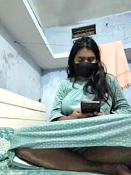 Snapshot of Priya_Strip chatting on February 13, 2025, 10:11 pm Priya Strip online show from February 13, 2025, 10:11 pm