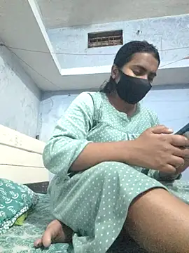 Snapshot of Priya_Strip chatting on February 15, 2025, 5:50 pm Priya Strip online show from February 15, 2025, 5:50 pm