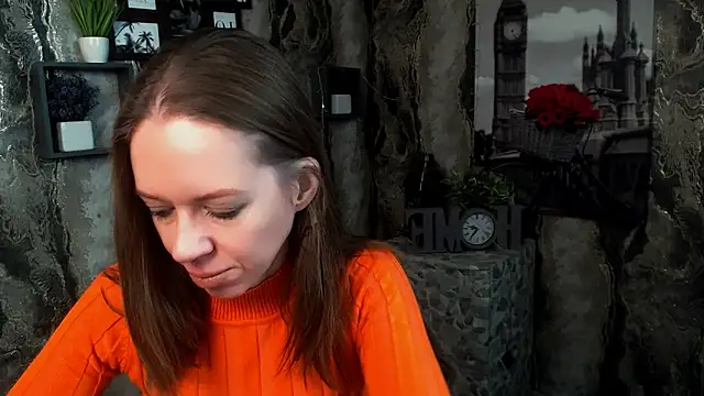 GloriaSi  online show from December 15, 2025, 6:50 am