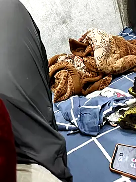 Bhabhi desi12 online show from October 30, 2025, 7:10 am