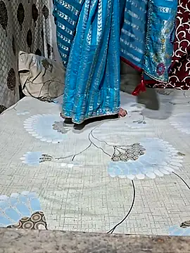 Bhabhi desi12 online show from November 3, 2025, 3:24 pm