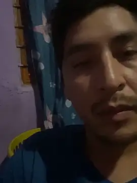 Snapshot of mexi01we chatting on March 13, 2025, 5:33 am mexi01we online show from March 13, 2025, 5:33 am