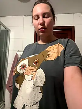 Yanacool007 online show from December 18, 2025, 10:43 am