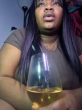 Snapshot of Gripperke00 chatting on January 8, 2025, 11:41 pm Gripperke00 online show from January 8, 2025, 11:41 pm