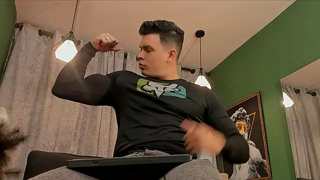 Snapshot of Jake_Tylerr_ chatting on October 25, 2025, 11:32 pm Jake Tylerr online show from October 25, 2025, 11:32 pm