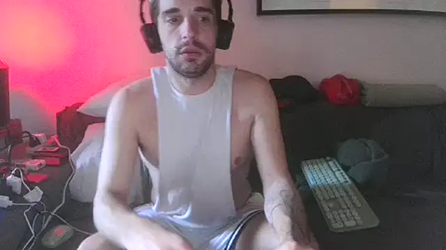 Snapshot of SirCharlesXXX chatting on January 8, 2025, 9:23 pm SirCharlesXXX online show from January 8, 2025, 9:23 pm