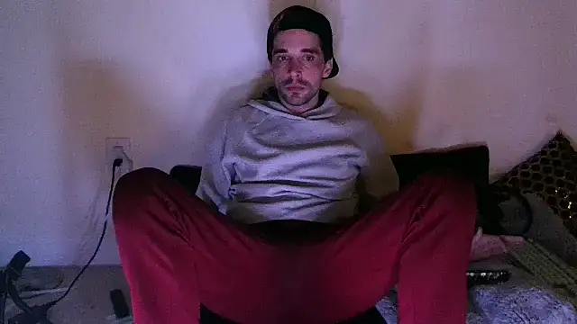 Snapshot of SirCharlesXXX chatting on January 28, 2025, 2:32 am SirCharlesXXX online show from January 28, 2025, 2:32 am