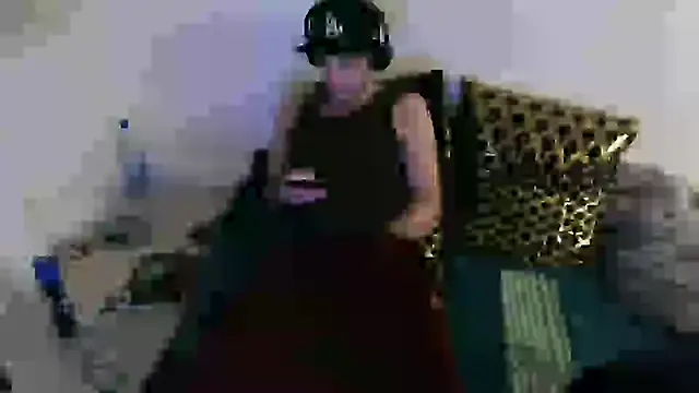 Snapshot of SirCharlesXXX chatting on January 29, 2025, 2:21 pm SirCharlesXXX online show from January 29, 2025, 2:21 pm