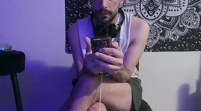 Snapshot of SirCharlesXXX chatting on February 10, 2025, 3:13 am SirCharlesXXX online show from February 10, 2025, 3:13 am