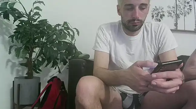 Snapshot of SirCharlesXXX chatting on February 25, 2025, 1:20 am SirCharlesXXX online show from February 25, 2025, 1:20 am