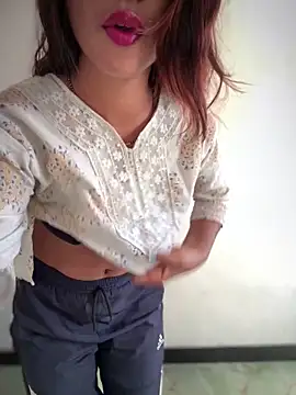 Snapshot of DiyAsingHh chatting on March 24, 2026, 12:59 am DiyAsingHh online show from March 24, 2026, 12:59 am